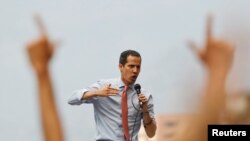 委内瑞拉反对党领袖瓜伊多2019年3月12日在一次抗议集会上讲话(路透社)