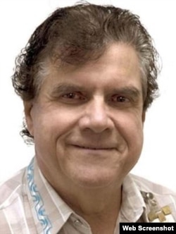 南加州大学前校医廷德尔(网络截图)