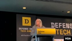 美国国家情报副主任苏·戈登(Sue Gordon)2019年6月27日在军事出版商Defense One讨论会上发言(美国之音黎堡)