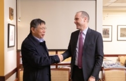 2019年3月19日台北市长柯文哲与美国国务院代理亚太副助卿史墨克会面(台北市政府提供)