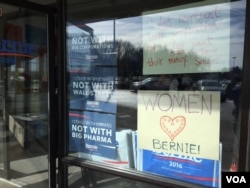 佛蒙特州参议员、民主党候选人桑德斯的竞选总部(美国之音龚小夏,平章拍摄)