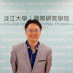 台湾淡江大学欧洲研究所所长卓忠宏。(卓忠宏提供)