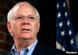 现任参议院外交委员会首席民主党参议员本·卡登(Senator Ben Cardin)在2006年