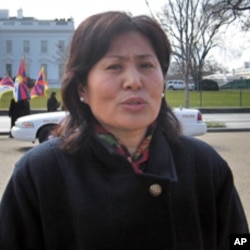 中国著名维权律师高智晟的他妻子耿和