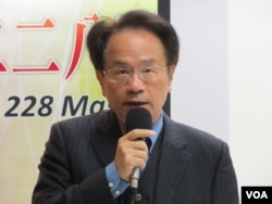 台湾中央研究院近代史副研究员陈仪深(美国之音张永泰拍摄)