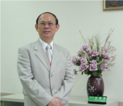 位于台北的中国文化大学经济学系教授柏云昌