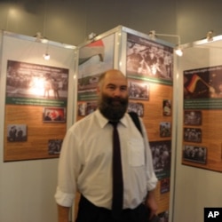 前东德人权斗士约恩.莫特斯