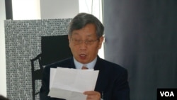 胡平 民运人士(美国之音宋德成拍摄)