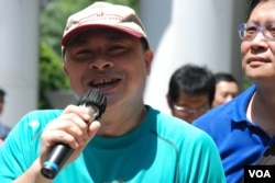 占中发起人戴耀廷表示,如果北京全国人大常委会定的普选框架不符合国际标准,会部署逐步占中行动(美国之音汤惠芸拍摄)