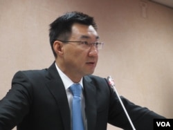 台湾执政党国民党立委江启臣(美国之音 张永泰拍摄)