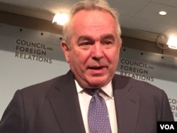 美国负责东亚和太平洋事务的前助理国务卿坎贝尔(美国之音方冰拍摄)