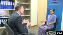 VOA မြန်မာပိုင်းက ဒေါ်ခင်စိုးဝင်းက ADB မြန်မာနိုင်ငံဆိုင်ရာ ဌာနေ ကိုယ်စားလှယ် Winfried F. Wicklein ကို သီးသန့်တွေ့ဆုံမေးမြန်း။