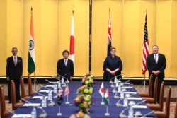 印度外长苏杰生、日本外相茂木敏充、澳大利亚外长佩恩和美国国务卿蓬佩奥在东京举行四方会谈。(2020年10月6日)