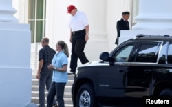 特朗普总统7月14日离开白宫,前往维吉尼亚州斯特灵的特朗普国家高尔夫俱乐部。