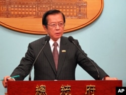 外交部长杨进添回答记者提问