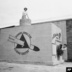 1958年一个美国家庭的防空掩蔽所