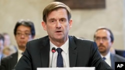 အမေရိကန် နိုင်ငံခြားရေးဌာန နိုင်ငံရေးဆိုင်ရာ လက်ထောက်နိုင်ငံခြားရေးဝန်ကြီး David Hale