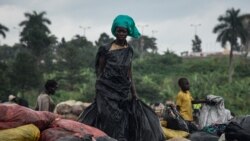 ပလတ်စတစ် အမှိုက်ကနေ အသုံးအဆောင်တွေ ထုတ်တဲ့ ကင်ညာက လုပ်ငန်းရှင် ပလတ်စတစ် အမှိုက်ကနေ အသုံးအဆောင်တွေ ထုတ်တဲ့ ကင်ညာက လုပ်ငန်းရှင်