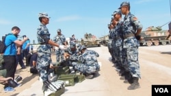 2015年夏季到俄罗斯参加军事比赛的中国军人。(美国之音白桦拍摄)