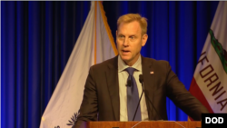 美国国防部副部长帕特里克·沙纳罕 (资料照片)