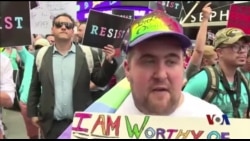 美国人抗议川普禁止跨性别者参军 美国人抗议川普禁止跨性别者参军