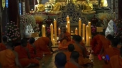 泰国军政府开通热线电话,严查僧侣不检行为 泰国军政府开通热线电话,严查僧侣不检行为