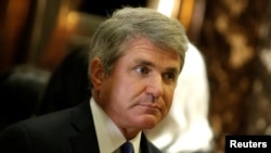 资料照:美国国会众议院外交事务委员会主席麦克尔·麦考尔众议员。