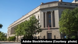 资料照片:位于华盛顿的美国司法部大楼。