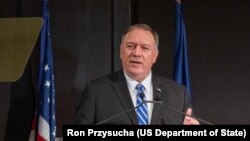 国务卿蓬佩奥在莱斯大学贝克公共政策研究所发表了题为“向人类自由致敬”的演讲。(2019年11月15日)