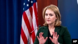 资料图: 美国国防部副部长凯瑟琳·希克斯(Kathleen Hicks) (美联社)