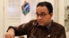Gubernur Jakarta Anies Baswedan berbicara saat wawancara di kantornya di tengah wabah Covid-19 di Jakarta, 17 September 2020. (Foto: Reuters/Yuddy Cahya Budiman)