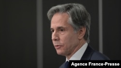 美国国务卿布林肯在斯德哥尔摩的记者会上讲话。(2021年12月2日)