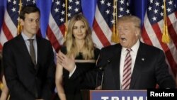 时为总统候选的唐纳德·川普和女儿伊万卡和女婿库什纳一道参加纽约州的一次竞选活动。(2016年6月7日)