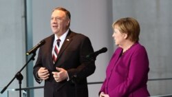 德国总理默克尔与美国国务卿蓬佩奥在柏林联合举行记者会。(2019年11月8日)