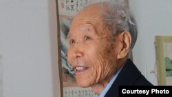 原福建社会科学院院长李洪林