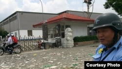 越南人反华示威,一些工厂遭纵火