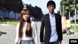 香港本土派青年新政梁頌恆及游蕙禎。(美國之音湯惠芸拍攝)