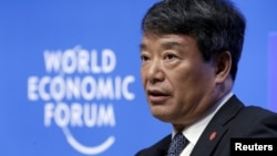 中国发改委主席徐绍史在大连的国际经济论坛会议上发言(2015年9月9日)