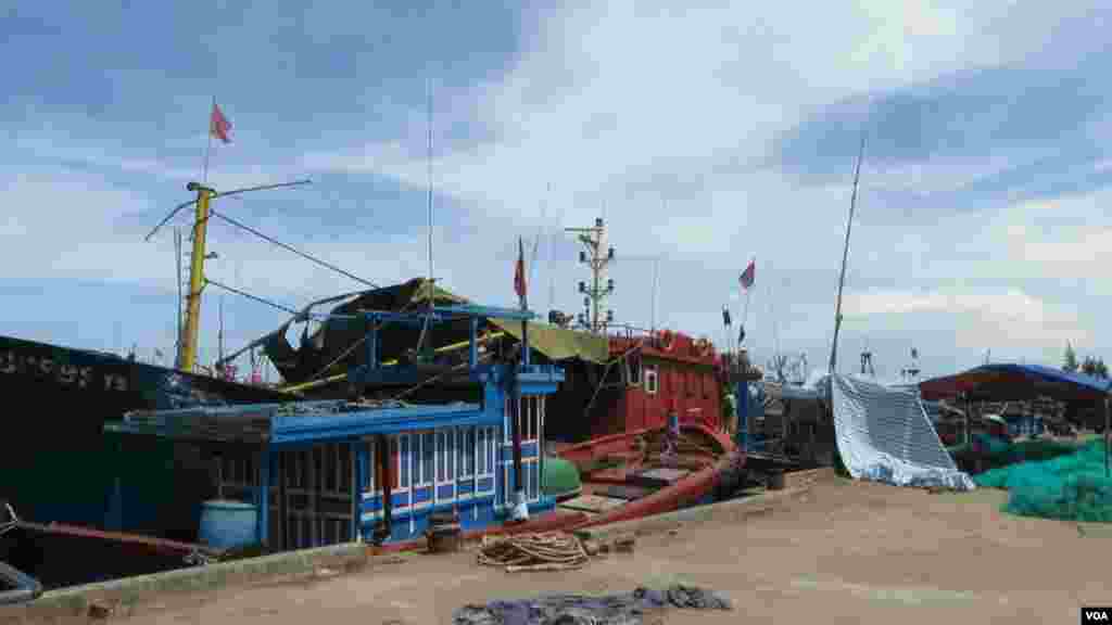 Tàu trở về Bình Châu sau chuyến đi hơn 3 tháng