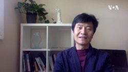 周锋锁说：“印象最深的就是天安门广场那么多人，非常兴奋，充满希望，有很多的声音发出来那种自由的滋味。”