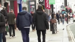 英国对志愿者进行新冠疫苗开发试验 英国对志愿者进行新冠疫苗开发试验