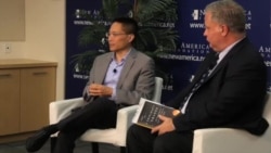 美国万花筒: 白宫表彰文艺杰出人士 华裔作家和艺术家获国家艺术与人文奖 美国万花筒: 白宫表彰文艺杰出人士 华裔作家和艺术家获国家艺术与人文奖