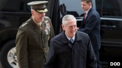 美国新防长马蒂斯2017年1月21日到五角大楼履新 (美国国防部照片)