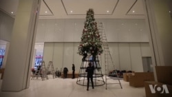 走进纽约圣诞装饰的大库房 走进纽约圣诞装饰的大库房