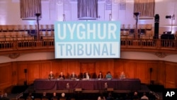 总部位于英国的独立审判机构“维吾尔族法庭”(Uyghur tribunal)裁定中国政府犯下了种族灭绝罪。(2021年12月9日 )