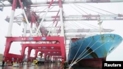 Ảnh tư liệu - Tàu vận tải của Trung Quốc tại cảng Qingdao, tỉnh Shandong ngày 10/4/ 2012.