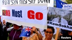 Biểu tình phản đối Thủ tướng Campuchia Hun Sen tại Sydney, Australia, hôm 16/3.