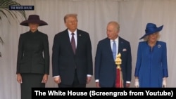 特朗普总统与第一夫人梅拉尼亚参加英国国务查尔斯与王后卡米拉举行的欢迎仪式。(白宫视频截图,2025年9月17日)