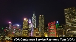香港岛夜景 (美国之音记者任敬扬)