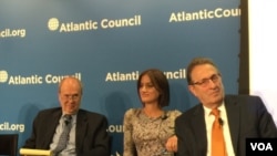 大西洋理事会国际安全中心“战略远见倡议”主任伯罗斯(美国之音叶林摄)